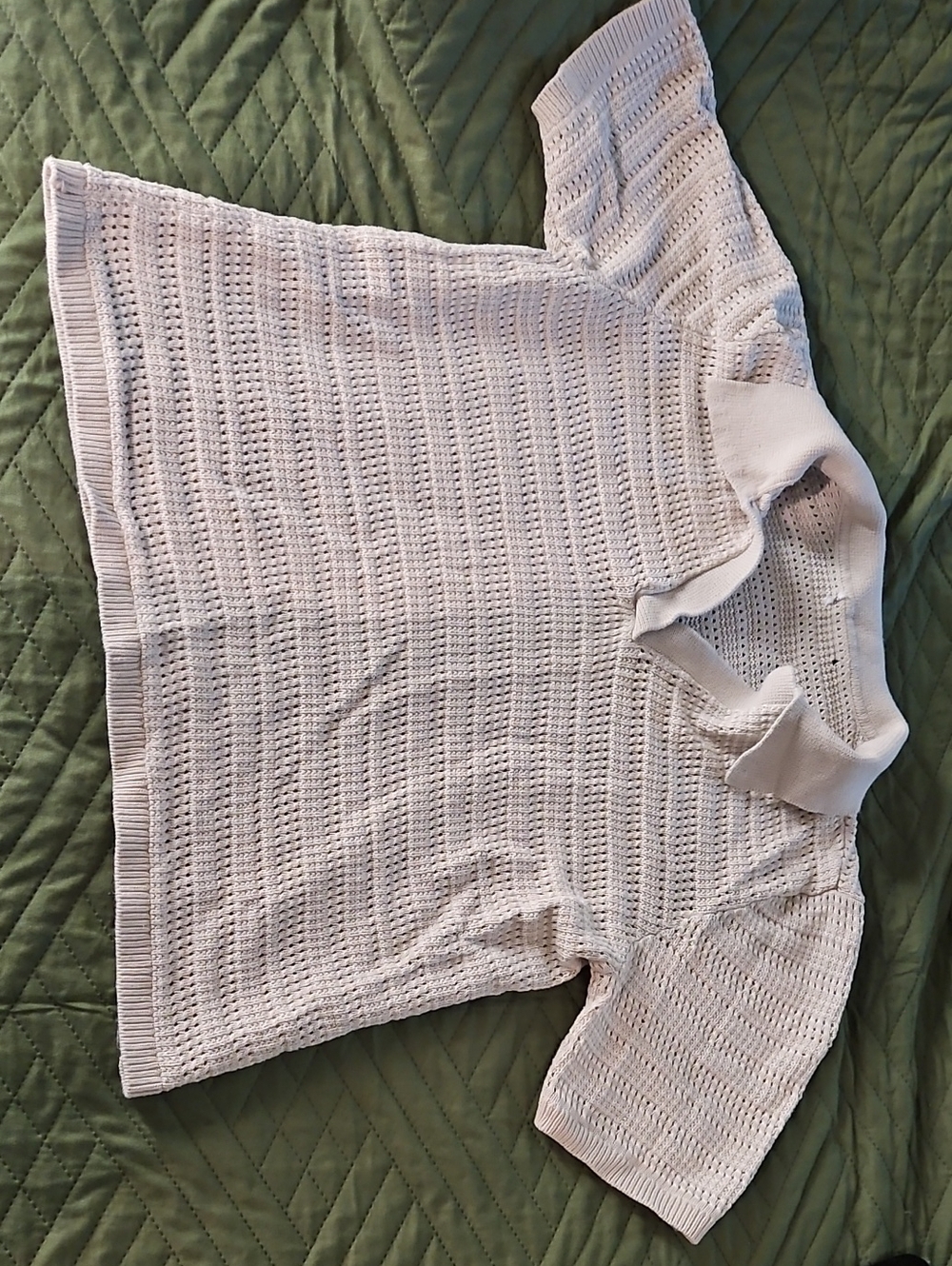 Women's Cream Open-Knit Short Sleeve Sweater